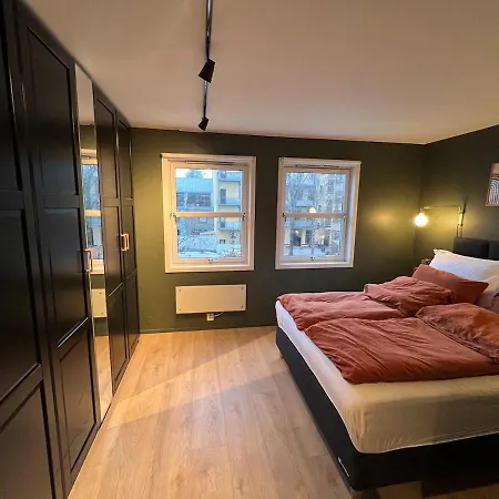 Spacious In Gruenerlokka Leilighet *