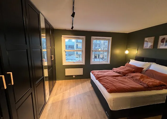 Spacious In Gruenerlokka Leilighet *