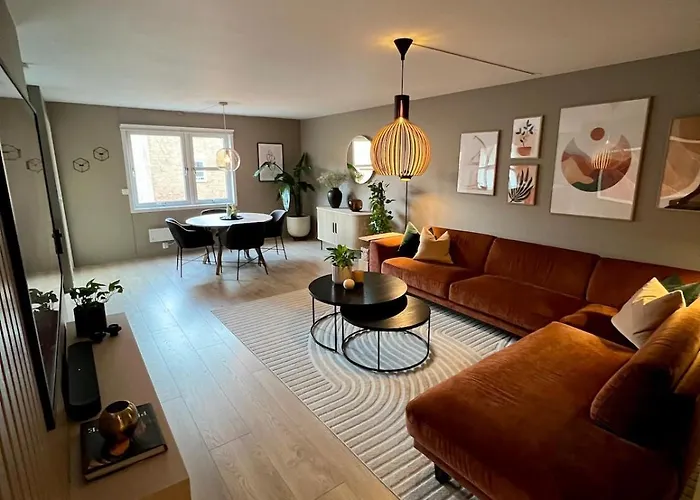 Apartment Spacious In Gruenerlokka
