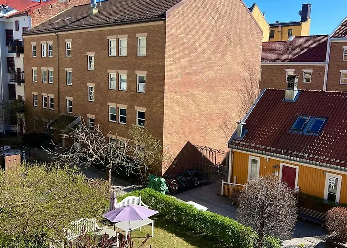 Spacious In Gruenerlokka Διαμέρισμα